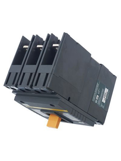 Выключатель автоматический ВА88-35 3Р 160А 35кА IEK