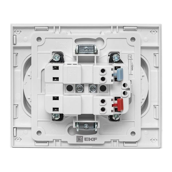 Стокгольм Розетка 2-местная б/з 10А автоматические клеммы белая с защ. штор. EKF PROxima