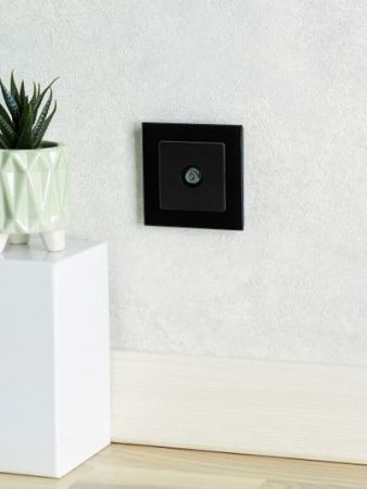 BRITE Розетка TV оконечная РТВ11-0-БрЧ черный IEK