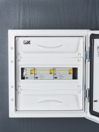 Выключатель дифференциальный (УЗО) ВД1-63 2Р 40А 300мА IEK