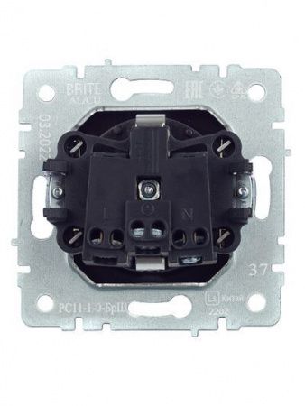 BRITE Розетка 1-местная с заземлением без защитных шторок 16А РС11-1-0-БрШ шампань IEK