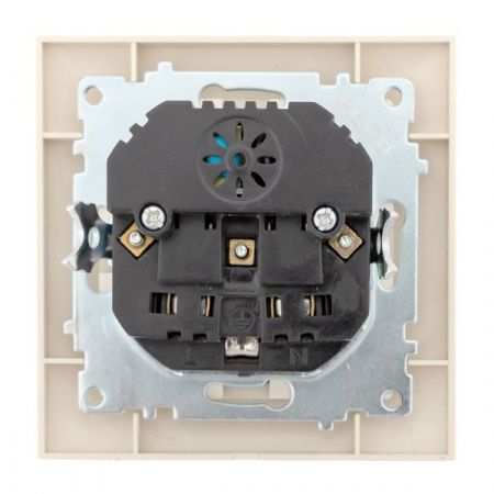 Валенсия розетка 1-местная с/з 16А кремовая с защ. штор. с 2 USB 2,1А EKF PROxima