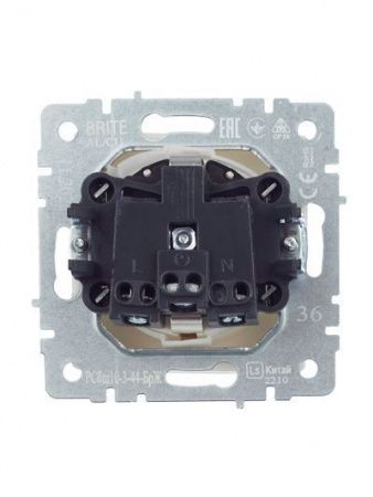 BRITE Розетка 1-местная с заземлением с защитными шторками и крышкой 16А IP44 РСбш10-3-44-БрЖ жемчуг IEK