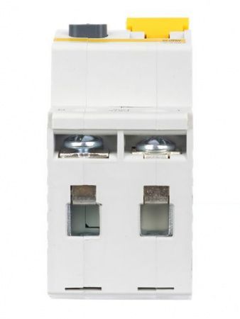 KARAT Автоматический выключатель дифференциального тока АВДТ 32 C40 30мА тип A IEK